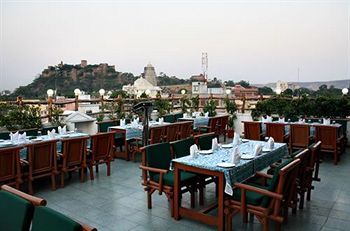 Hôtel Emerald Garden Club Ltd. à Jaipur Extérieur photo